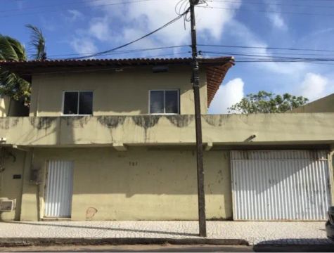 Imóvel em Aquiraz, 509 m2 de área construída 