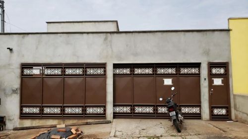 Casa a Venda em Nerópolis- Setor São Paulo 