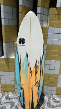 Prancha de Surf Akiwas 5'11