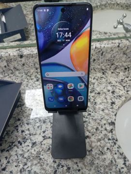 Celular Motorola moto g22 128 GB semi novo 