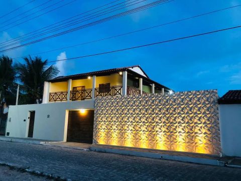 Imóvel para aluguel possui 300 metros quadrados com 4 quartos em Massagueira - Marechal De