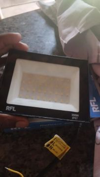 Refletor LED 100W - Novo com entrega