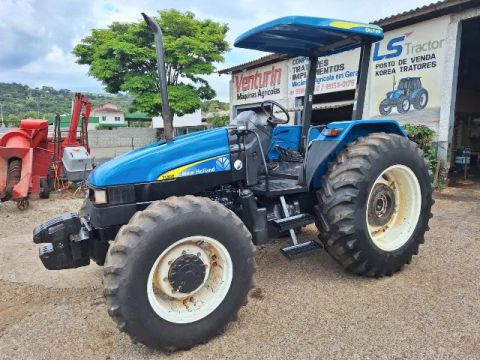 Trator New Holland TL 85