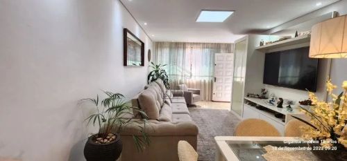 Casa (Sobrado) para Venda, 3 dorm(s), 1 suite(s), 4 vaga(s), 320 m²