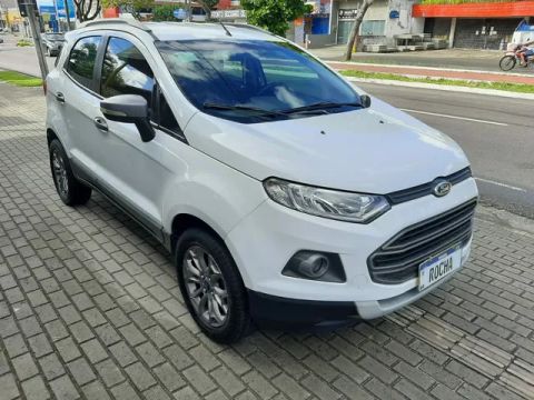Ford EcoSport Freestyle 2015