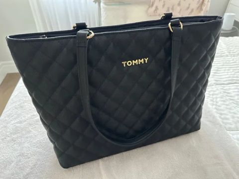 NOVA!! Bolsa grande Tommy Hilfiger Original