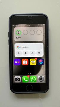 iPhone SE 2020 - 64GB Preto | Ótimo estado + Brindes!
