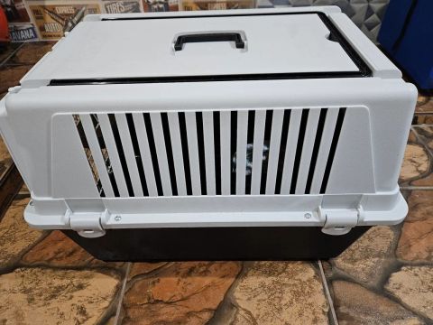 Caixa de Transporte para Animais de Estimação