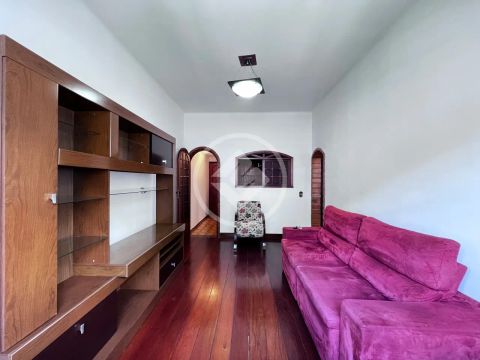 MOBILIADO - A melhor opção de apto Qto / Sala para locação próxima ao centro de Teresópoli