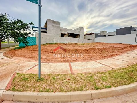 Lote em condomínio em Rua Manoel da Costa Martins - Residencial Estoril Premium - Bauru/SP