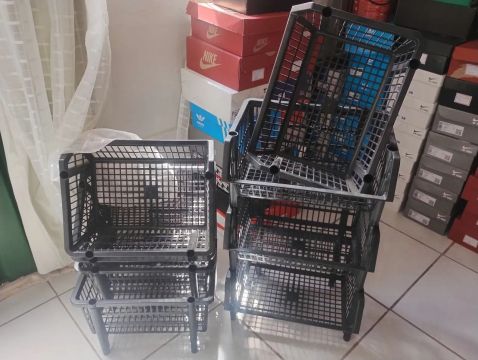 Caixa Empilhável (Cestos)