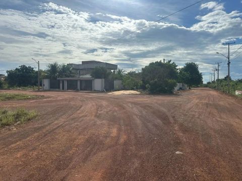 411 sul Arso 45 ,Lote Desmenbrado, 225mt , registrado, frente p sul