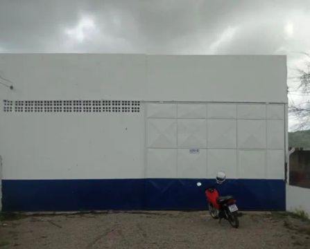 Alugo galpão 