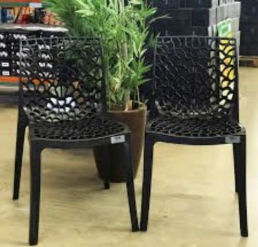 Conjunto de 2 Cadeiras de Plástico Preto
