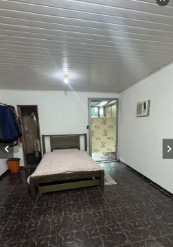 vendo casa de esquina