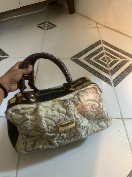 Bolsa Carmen Steffens Luxo 500,00 tem conversa
