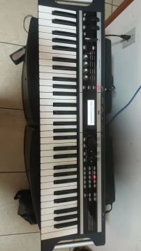 Teclado sintetizador Korg X50 