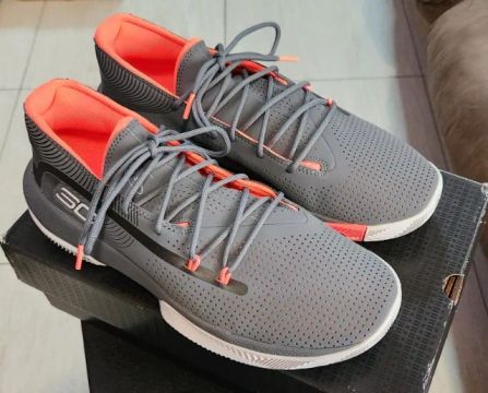 Tênis Ua Curry 3zer0 Iii Basketball Masculino 43 BR