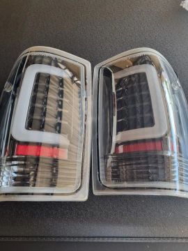 Par de lanternas traseiras para camionete ford ranger 