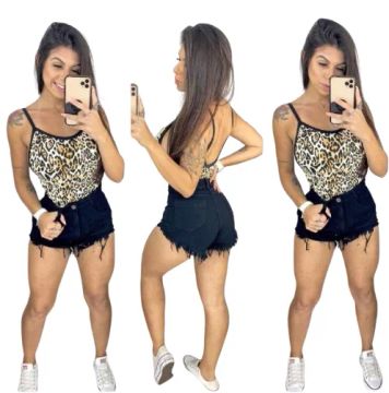 Short Jeans Feminino Cintura Alta Bermuda Cós Alto Desfiado