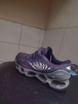 Tênis Mizuno Wave Prophecy 8 - roxo