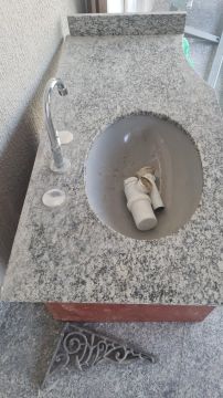 Cuba de Pedra para Banheiro