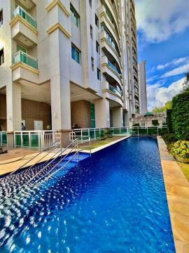 APARTAMENTO COM 3/4 SENDO 01 SUITE NO COND. MONTORIL.
