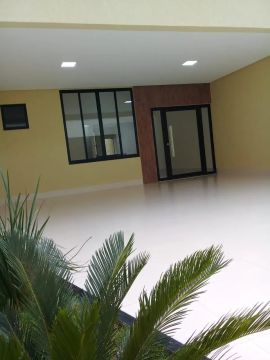 Térrea para venda tem 95 metros quadrados com 4 quartos em Centro - Chapecó - SC