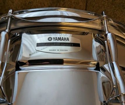 Caixa Yamarra stage custom 14X 5,5
