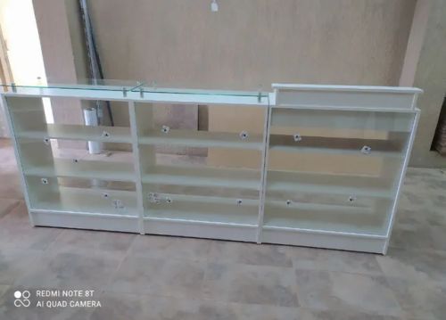 BALCÃO CAIXA VITRINE + 02 VITRINE COM TAMPO DE VIDRO