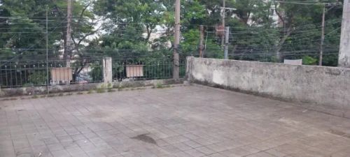 Casas a venda com 4 vagas na Vila Maria - Precisam de reforma