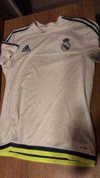 Camiseta Oficial Real Madrid Adidas - Tamanho M