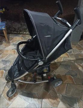 Carrinho de bebê Kiddo 
