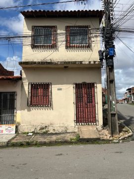 Casa na cidade operária 