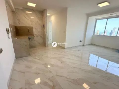 Apartamento à venda em Ponta Negra, Natal.