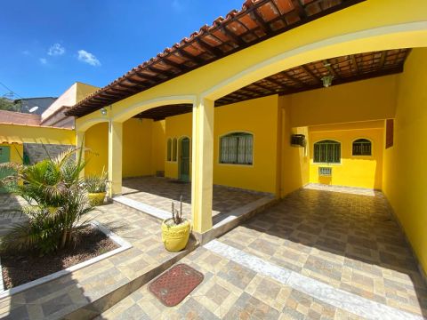 Belissima casa linear de 3 qts em Campo Grande, Vila Nova