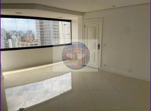 Apartamento em Moema - São Paulo, SP