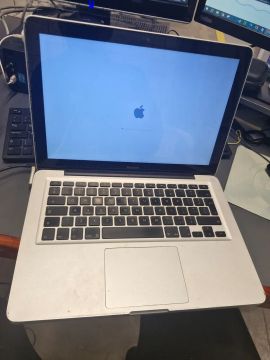 MacBook 2009 - DEFEITO 