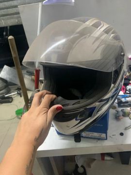 Capacete Moto - Tamanho M - Branco e Azul