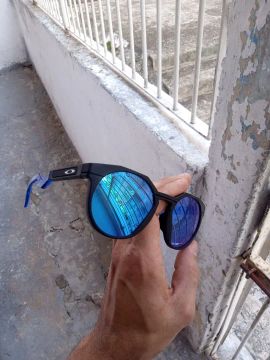 Óculos Oakley HSTN