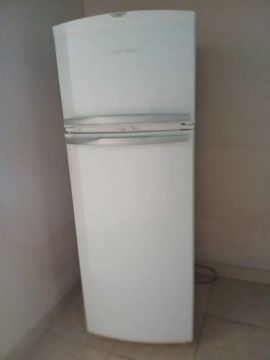 Geladeira Duplex Brastemp seminova