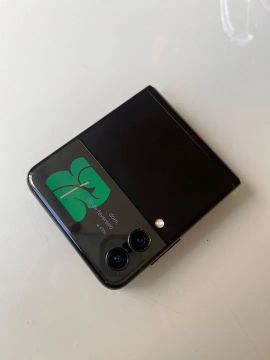 Samsung Galaxy Z Flip 3