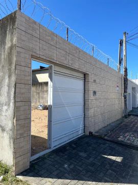 OPORTUNIDADE - TERRENO MURADO NA CIDADE DOS FUNCIONÁRIOS