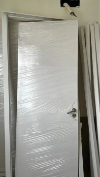 Porta branca nova, pronta para instalar!