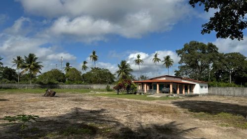 VENDO OU ALUGO Propriedade com 4700 M2