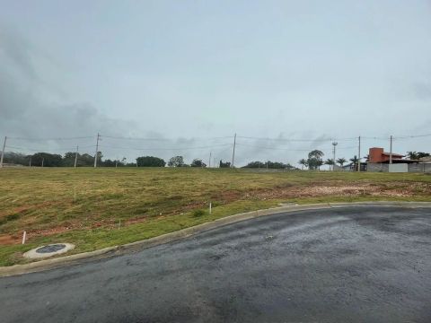 Terreno 338m2 condomínio Villagio Itália Alto da Boa Vista