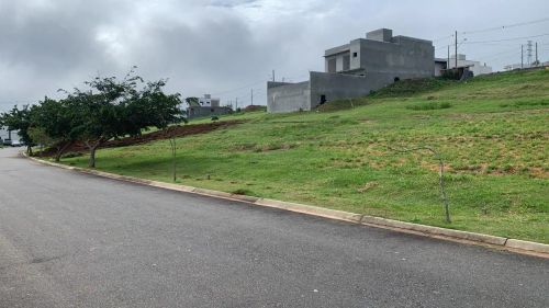 Lote/terreno à venda de 314m2 no Condomínio Veneza em Cesar de Souza, Mogi das Cruzes