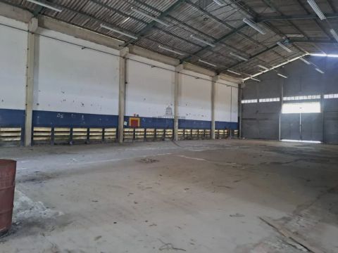 Oportunidade - Galpão Comercial - Radici Group - Santana - 750m²