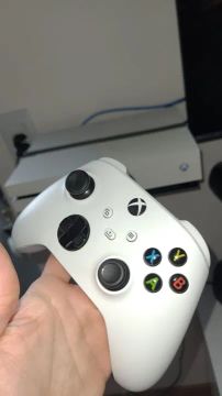 Controle Xbox one s Branco 1tb 1controle do Xbox séries s