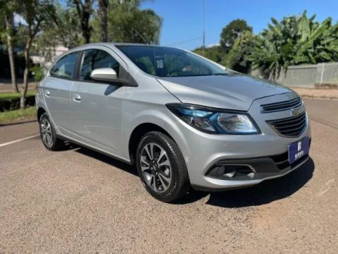 Chevrolet ônix 1.4 LTZ completo 